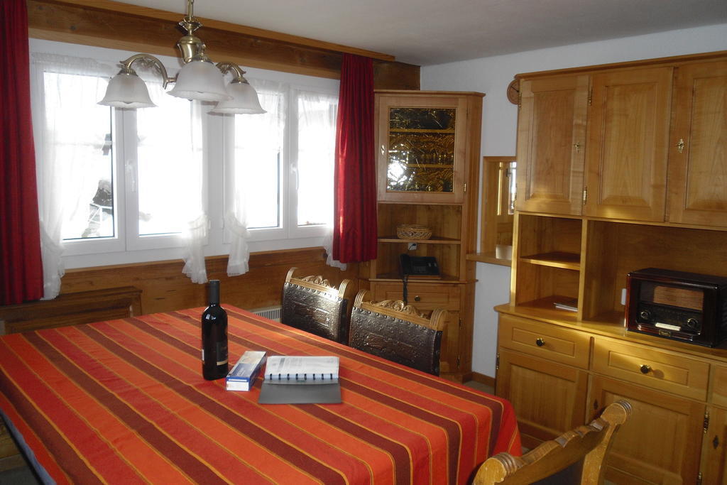Chalet Grazia Riederalp Habitación foto